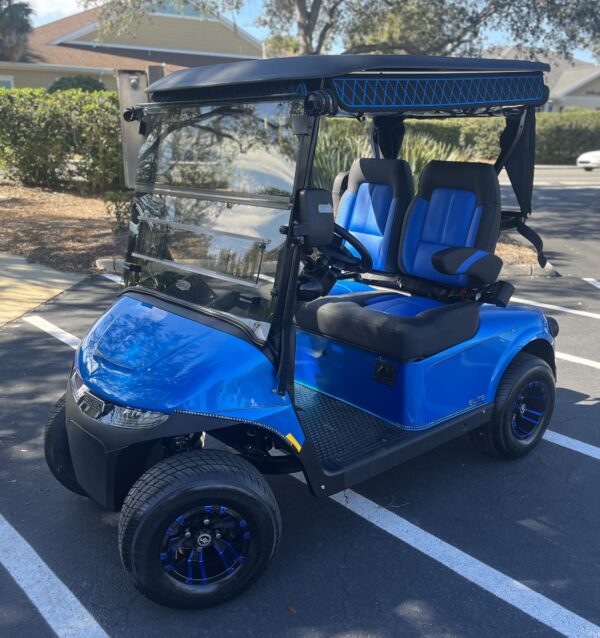 2024 E-Z-GO Freedom RXV ELiTE