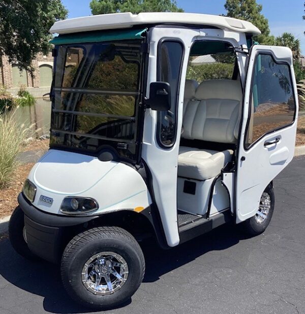 2023 E-Z-GO Freedom RXV ELiTE