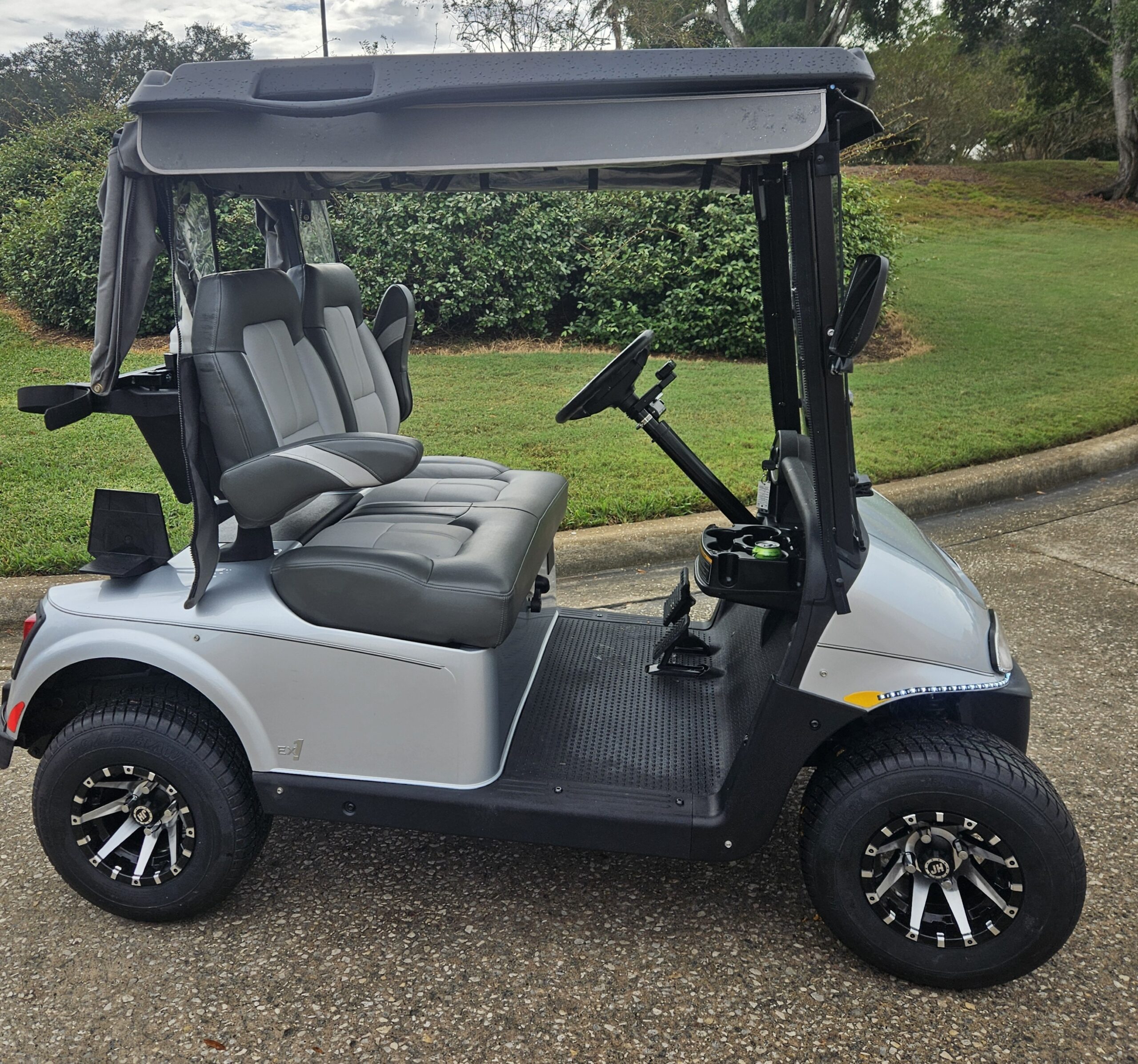 2021 E-Z-GO Freedom RXV EX1 - The Villages Golf Cars : The