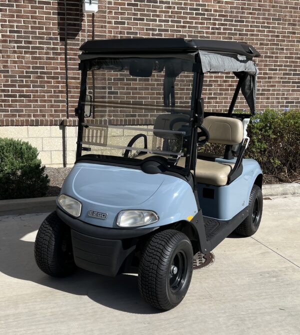 2022 E-Z-GO Freedom RXV EX1