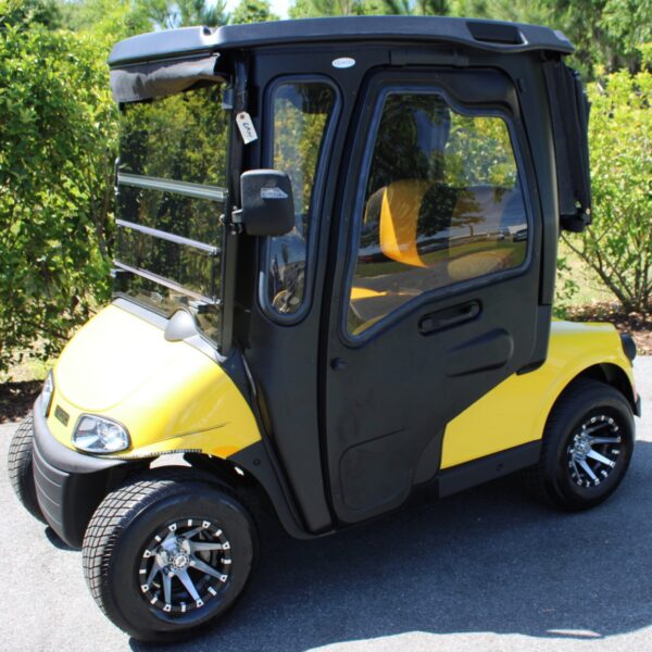 2019 E-Z-GO Freedom RXV Electric - Image 2