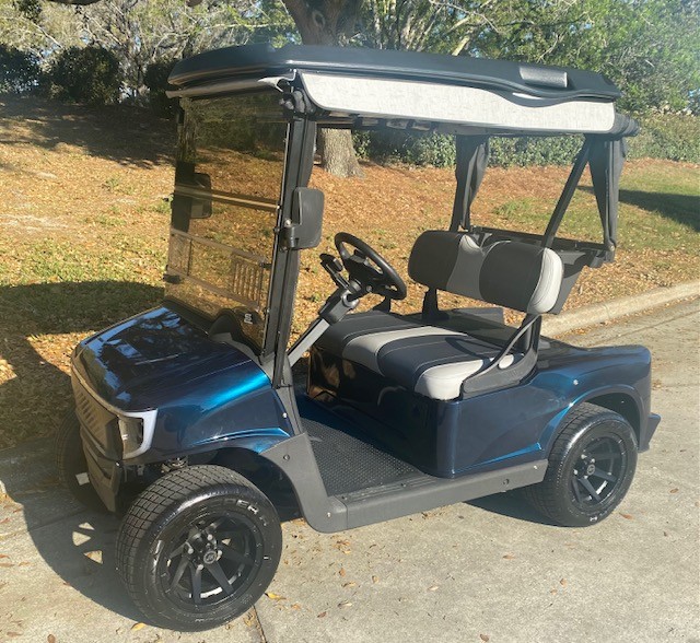 2023 E-Z-GO Freedom RXV ELiTE