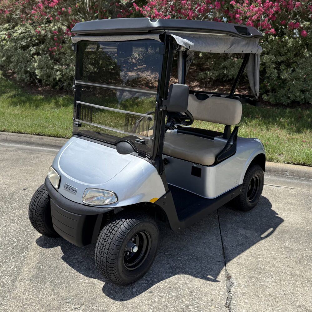 2022 E-Z-GO EX1