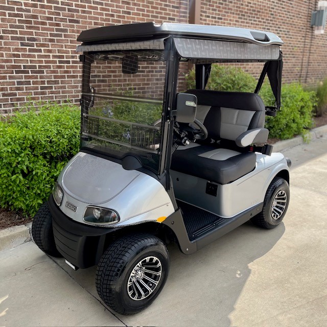 2022 E-Z-GO Freedom RXV ELiTE