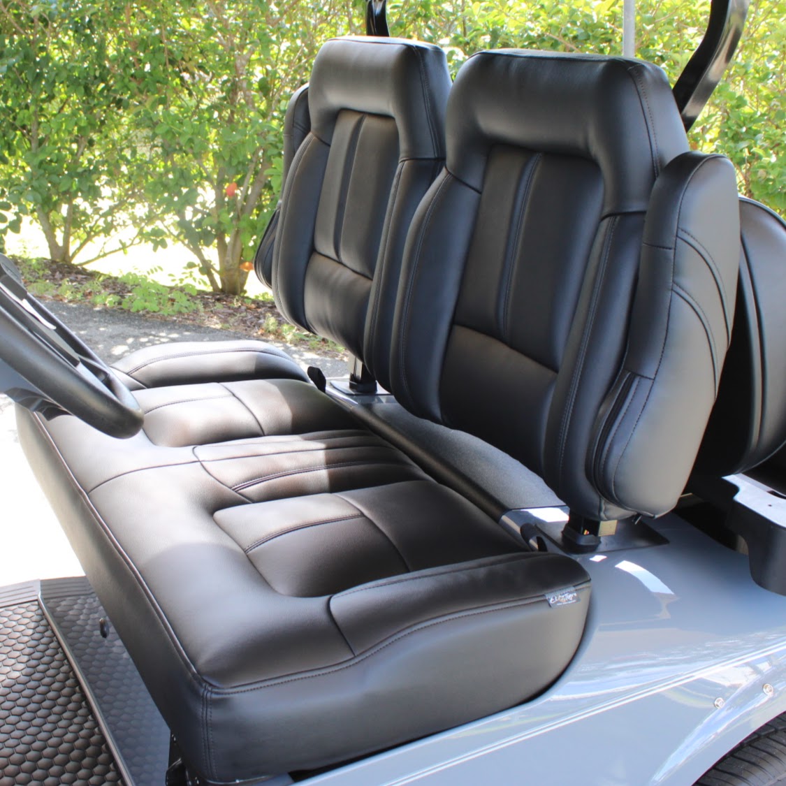 2026 E-Z-GO Freedom RXV ELiTE + RFS - Image 2