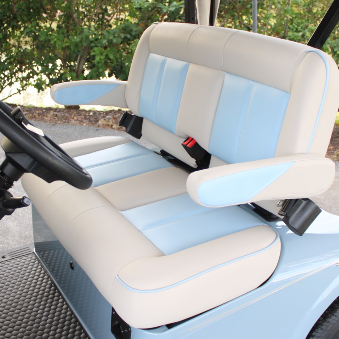 2026 E-Z-GO Freedom RXV ELiTE - Image 2