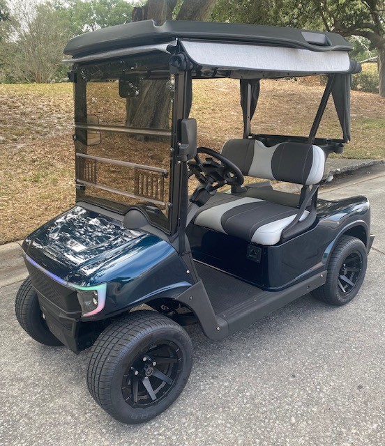 2023 E-Z-GO Freedom RXV ELiTE