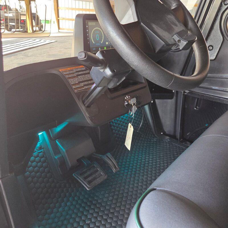 2026 E-Z-GO Freedom RXV ELiTE - Image 2