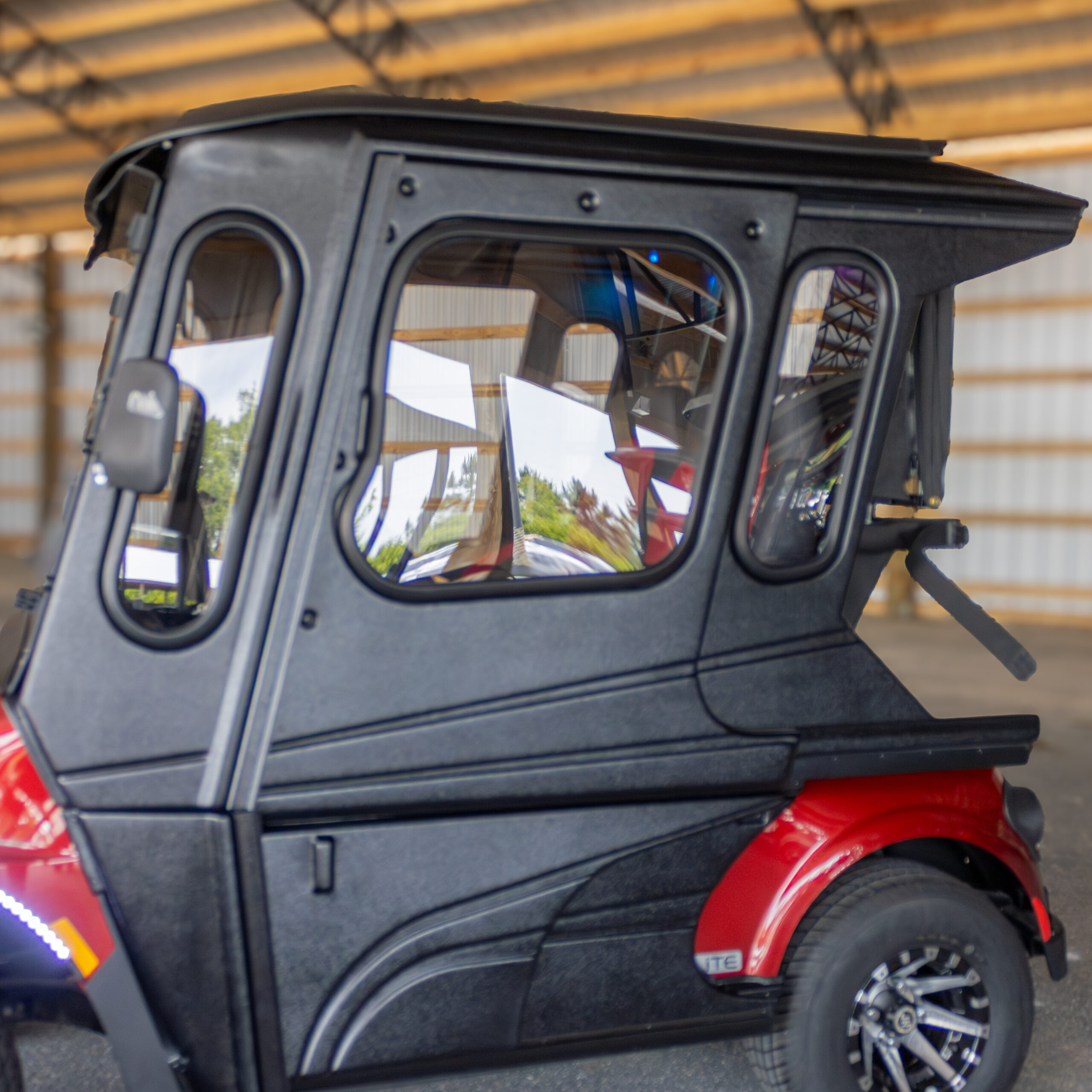 2026 E-Z-GO Freedom RXV ELiTE - Image 2