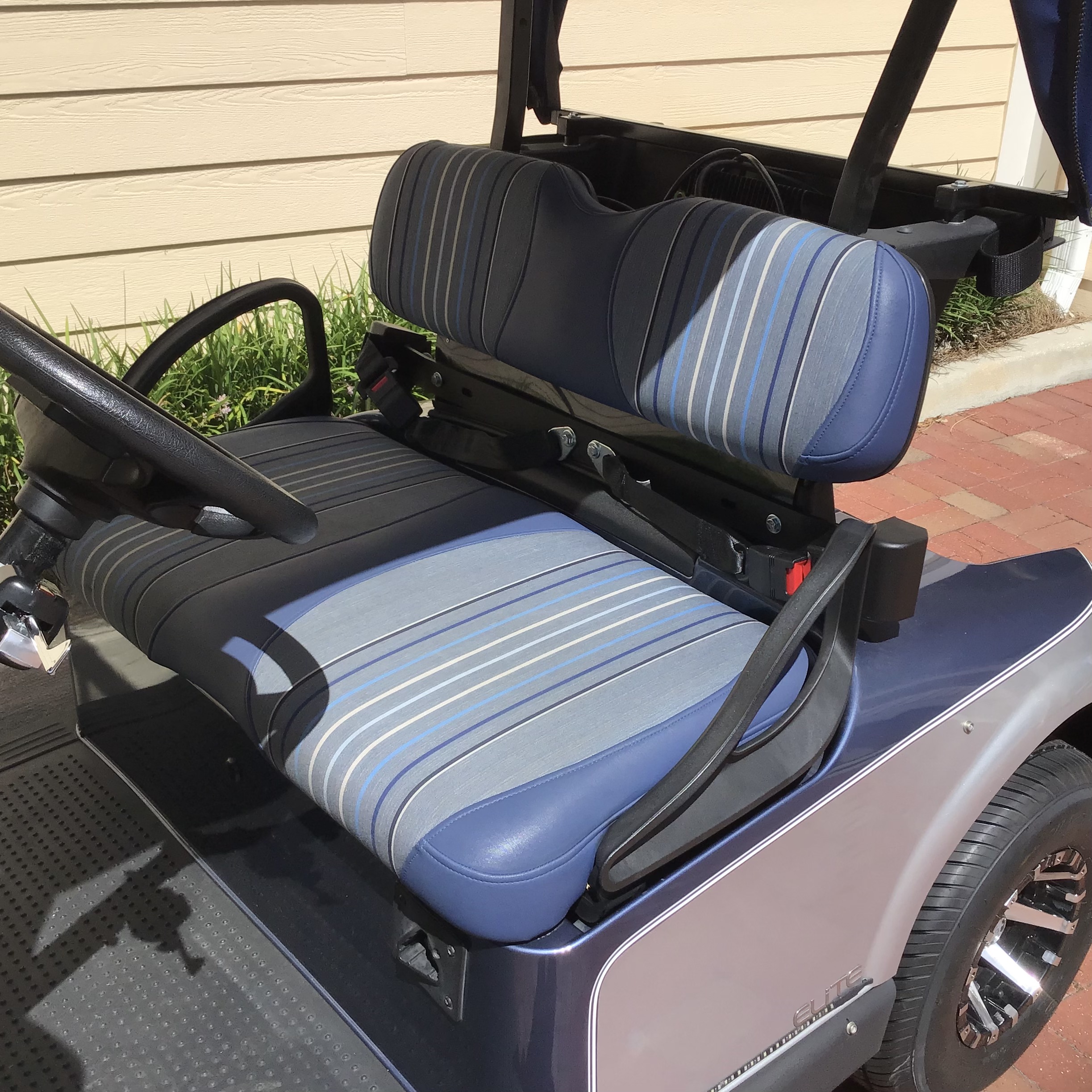 2023 E-Z-GO Freedom RXV ELiTE - Image 3